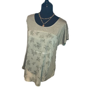 Maurices Gray Floral Blouse